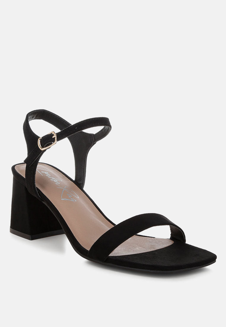 akiya square toe block heels#color_black