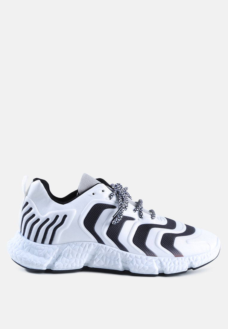 trackman to the future running sneakers#colors_black