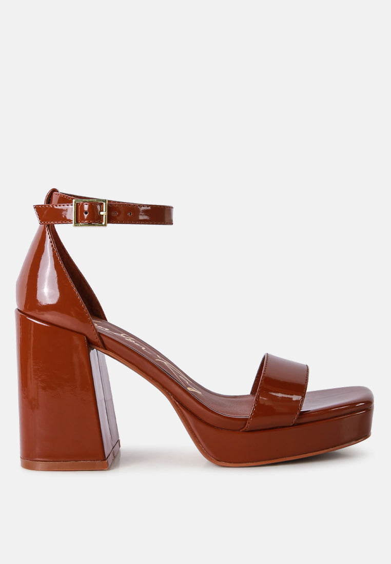 brown high block heeled platform sandals#color_brown
