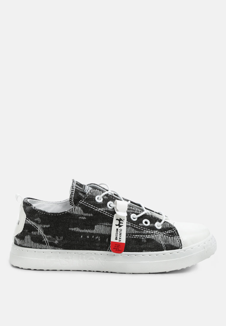 men's distressed denim lace-up casual sneakers#color_black