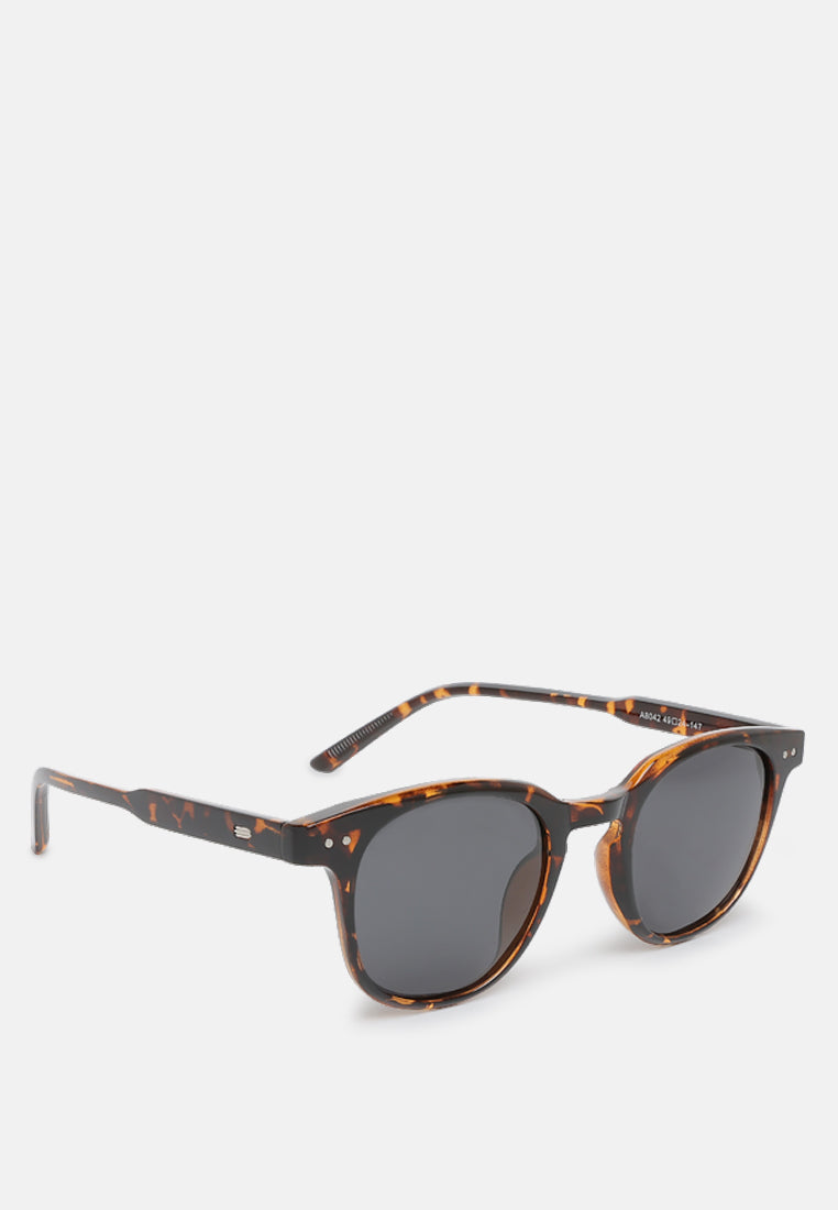 round wayfarer sunglasses by ruw#color_leopard