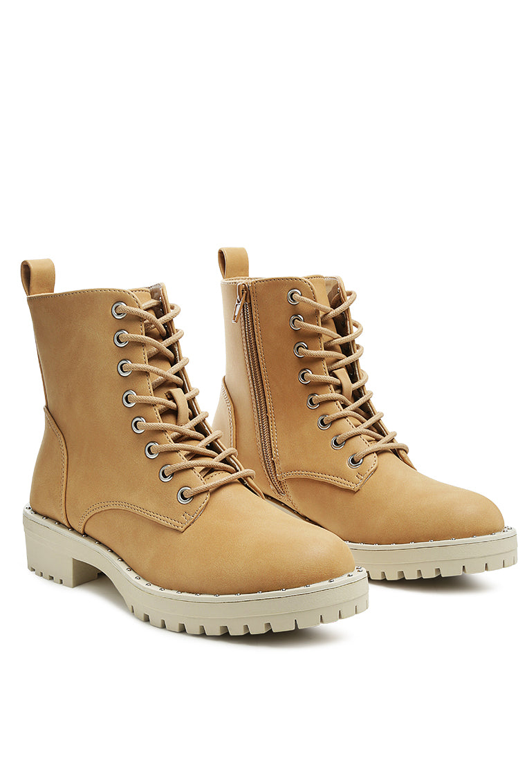 camel stud lined lace-up biker boots#color_camel