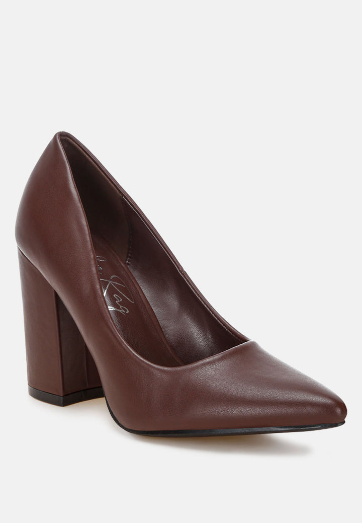 zhuri faux leather solid block heel pumps#color_brown