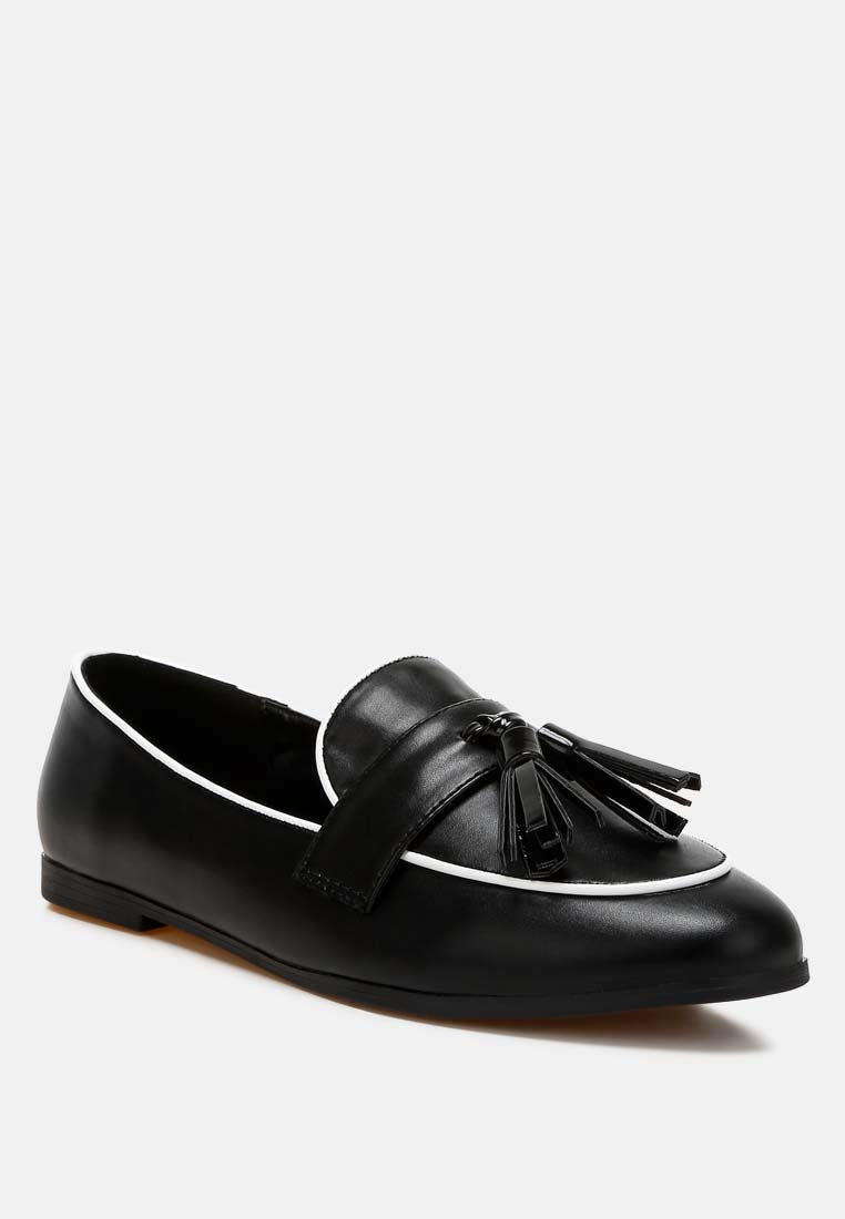 dual tone tassel loafers by ruw color_black