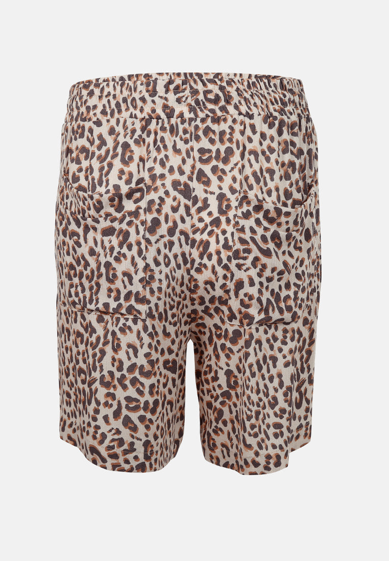 comfy drawstring shorts#color_leopard