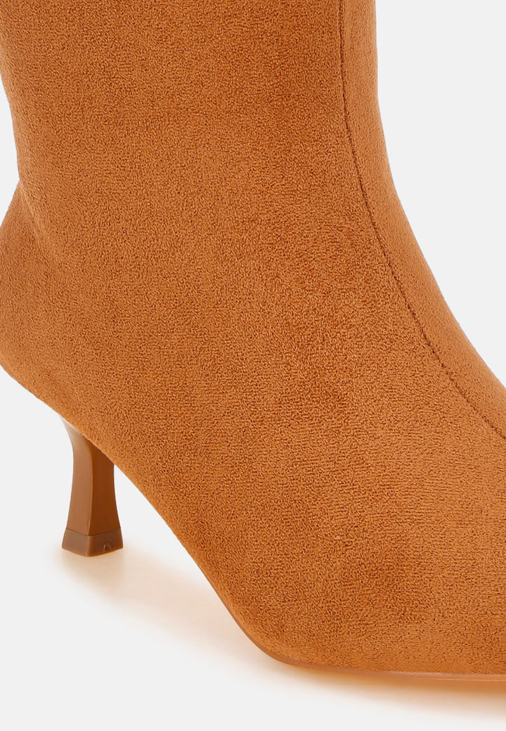 Bumbles Kitten Heel Pointed Toe Boots#color_tan-suede