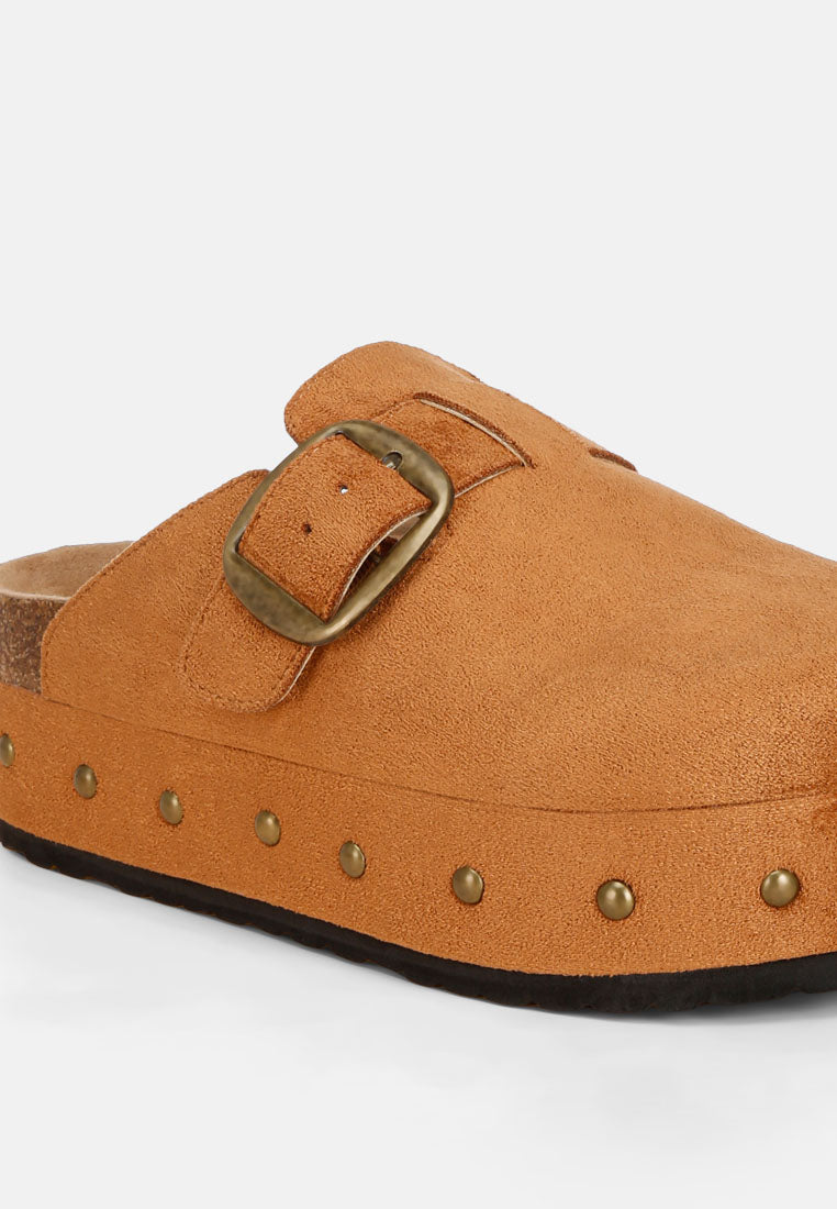Alatna Minimal Studded Flatform Sandals#color_tan