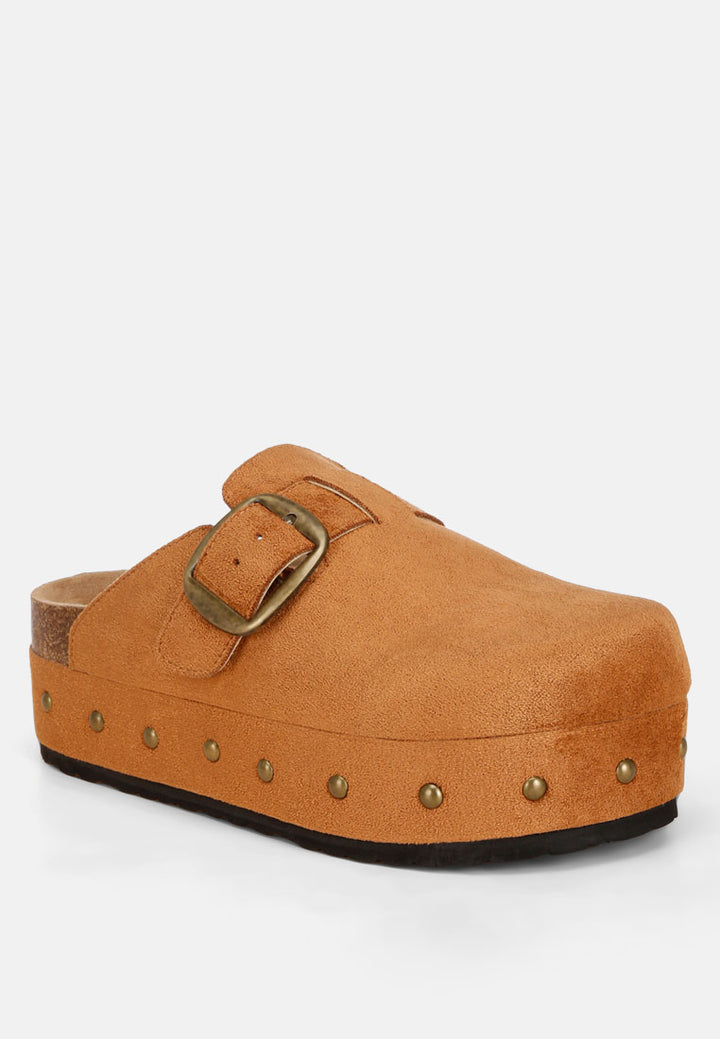 Alatna Minimal Studded Flatform Sandals#color_tan