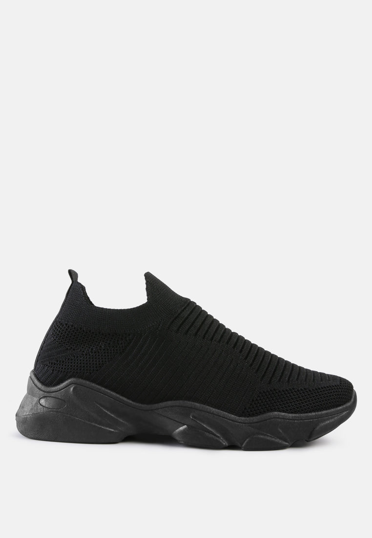 blade knitted  actives trainers#color_black