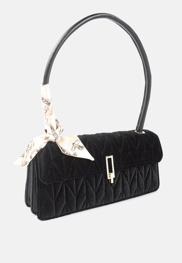 quilted velvet baguette#color_black