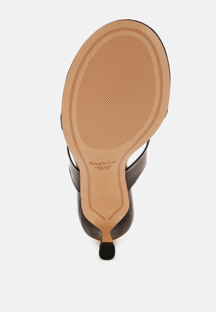 bbeaboux thong strap kitten heel sandals#color_black patent