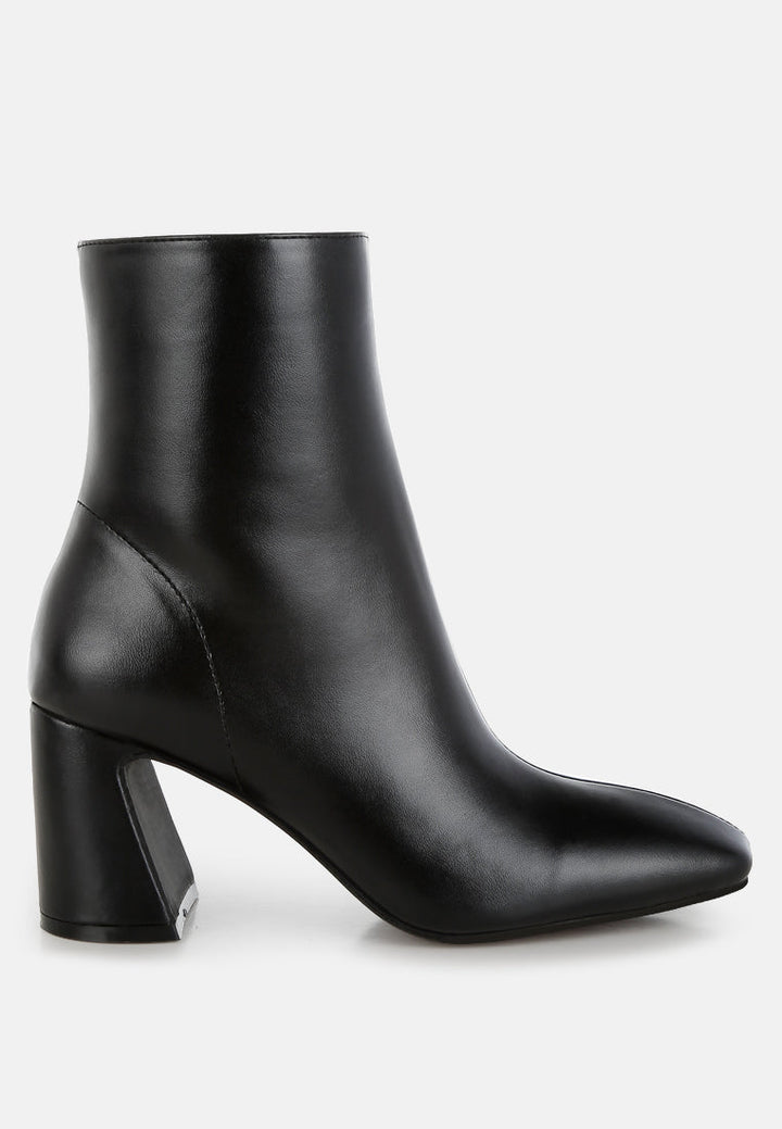 square toe ankle boots by ruw#color_black