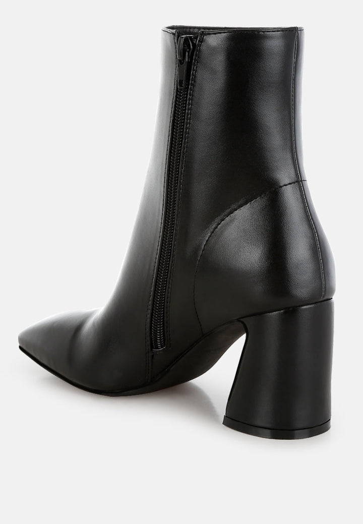 square toe ankle boots by ruw#color_black