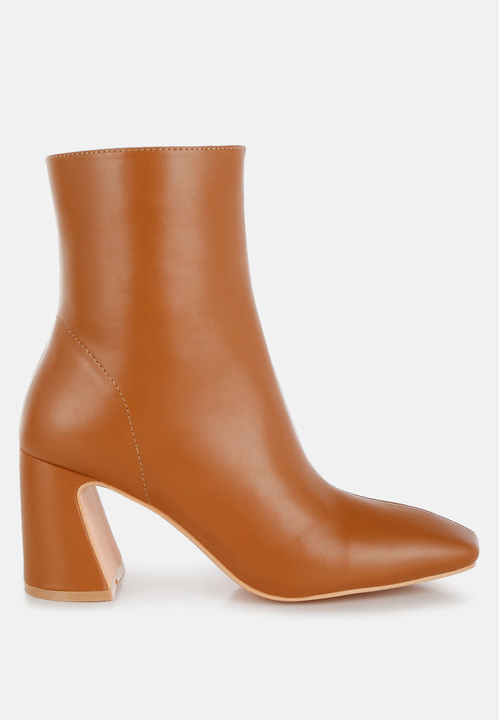 square toe ankle boots by ruw#color_tan
