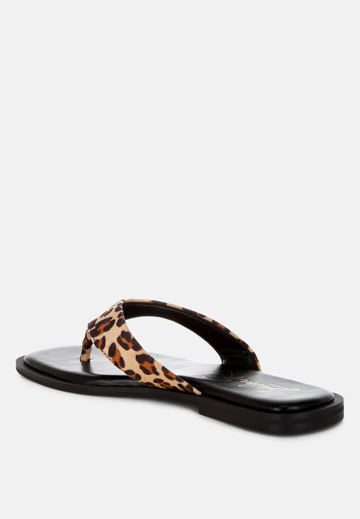 buchi animal print thong flats#color_leopard-suede
