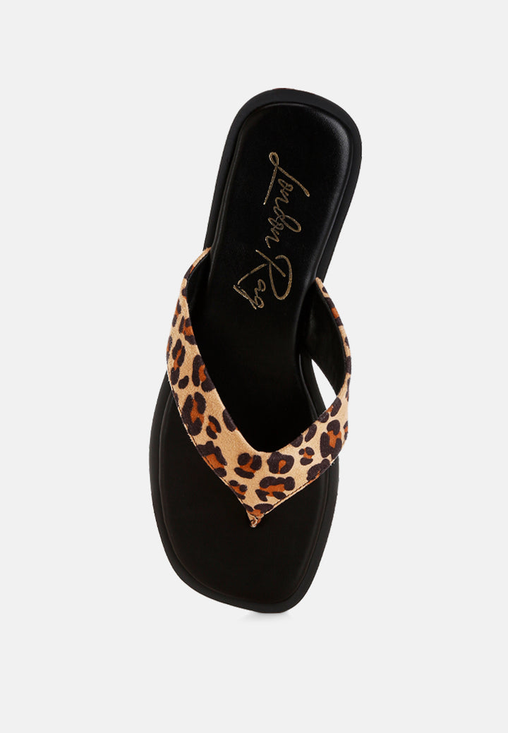 buchi animal print thong flats#color_leopard-suede