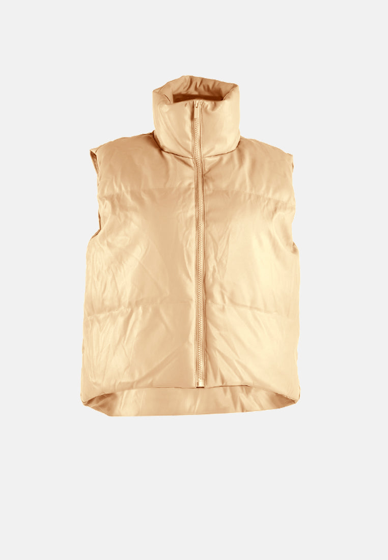 sleeveless turtleneck puffer jacket#color_camel
