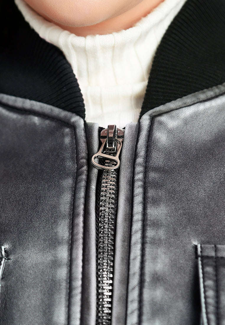 full-sleeved flap pockets jacket by ruw#color_charcoal