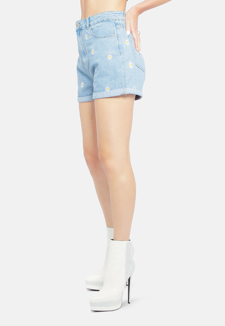 casual floral embroidery denim shorts#color_blue