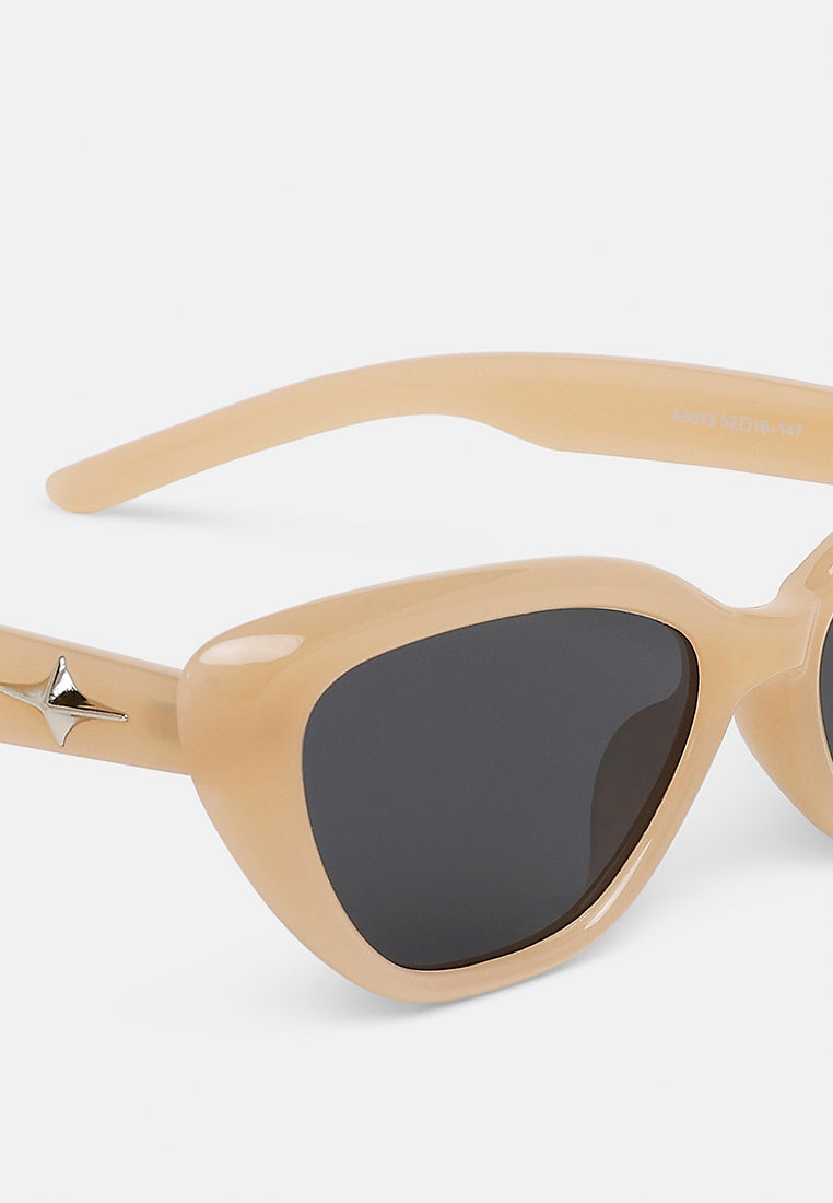 cat eye sunglasses by ruw#color_skin