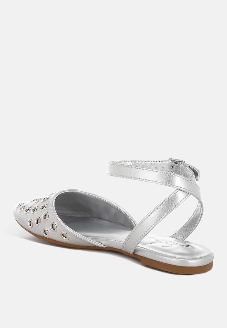 metallic eyelet detail flat sandals by ruw#color_silver