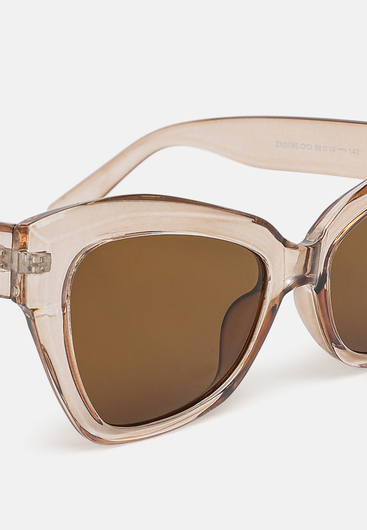 chunky cat eye sunglasses by ruw#color_light-brown