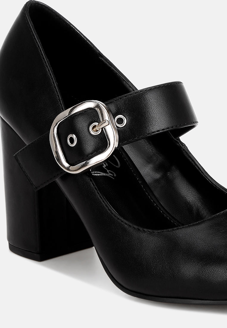 MMayuza Square Toe Strap Sandals#color_black-smooth