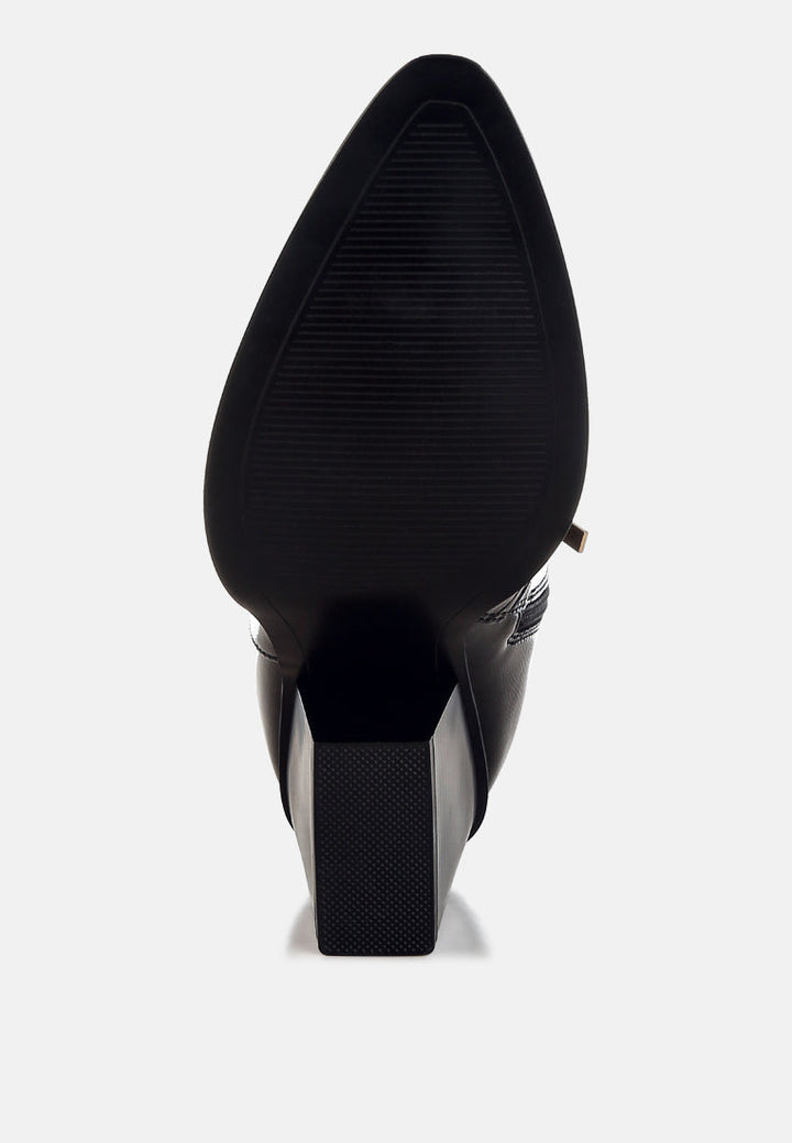 pointed toe ankle boots


 by ruw#color_black