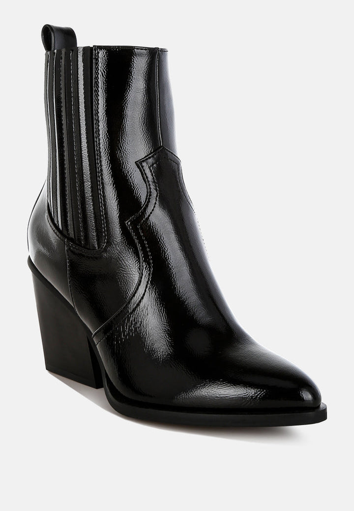 pointed toe ankle boots


 by ruw#color_black