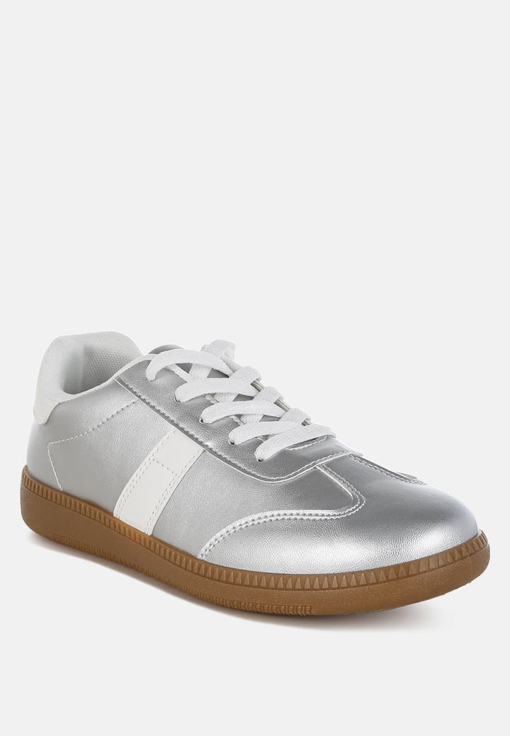 lace-up metallic sneaker by mode#color_silver