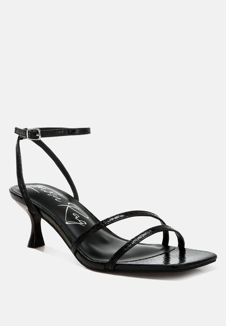 faux leather strappy sandals by ruw color_black