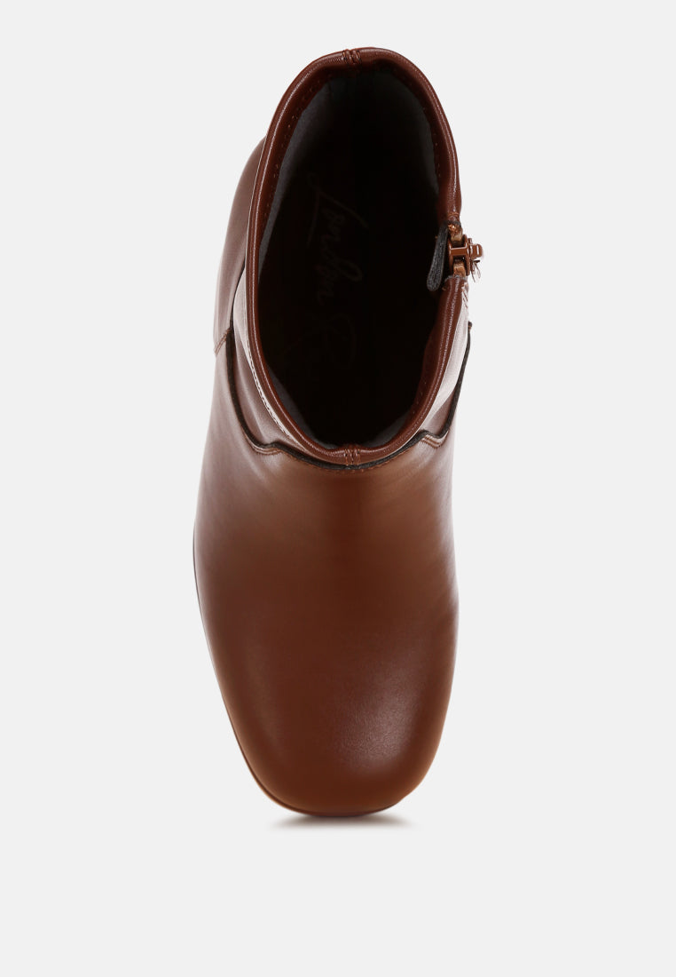Antbera Elevated Square Toe Ankle Boots#color_brown-smooth