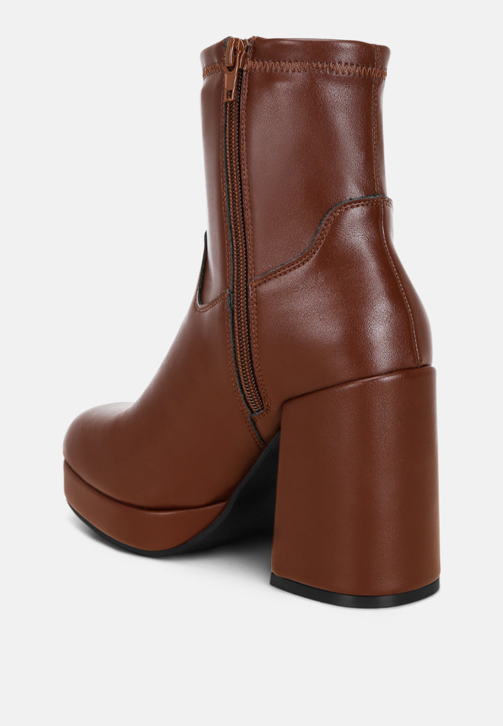 Antbera Elevated Square Toe Ankle Boots#color_brown-smooth