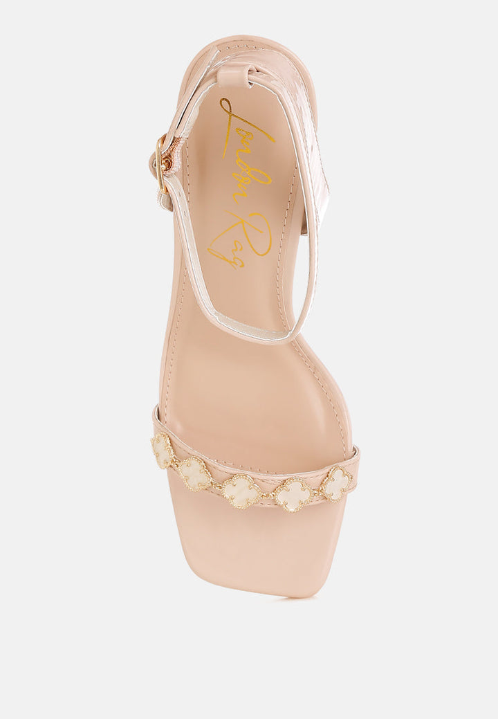 ebina charm detail spool heels#color_beige