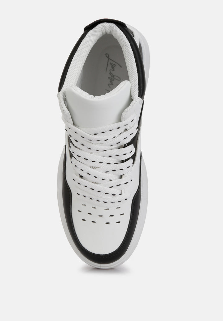 faux leather chunky sneakers#color_black-white