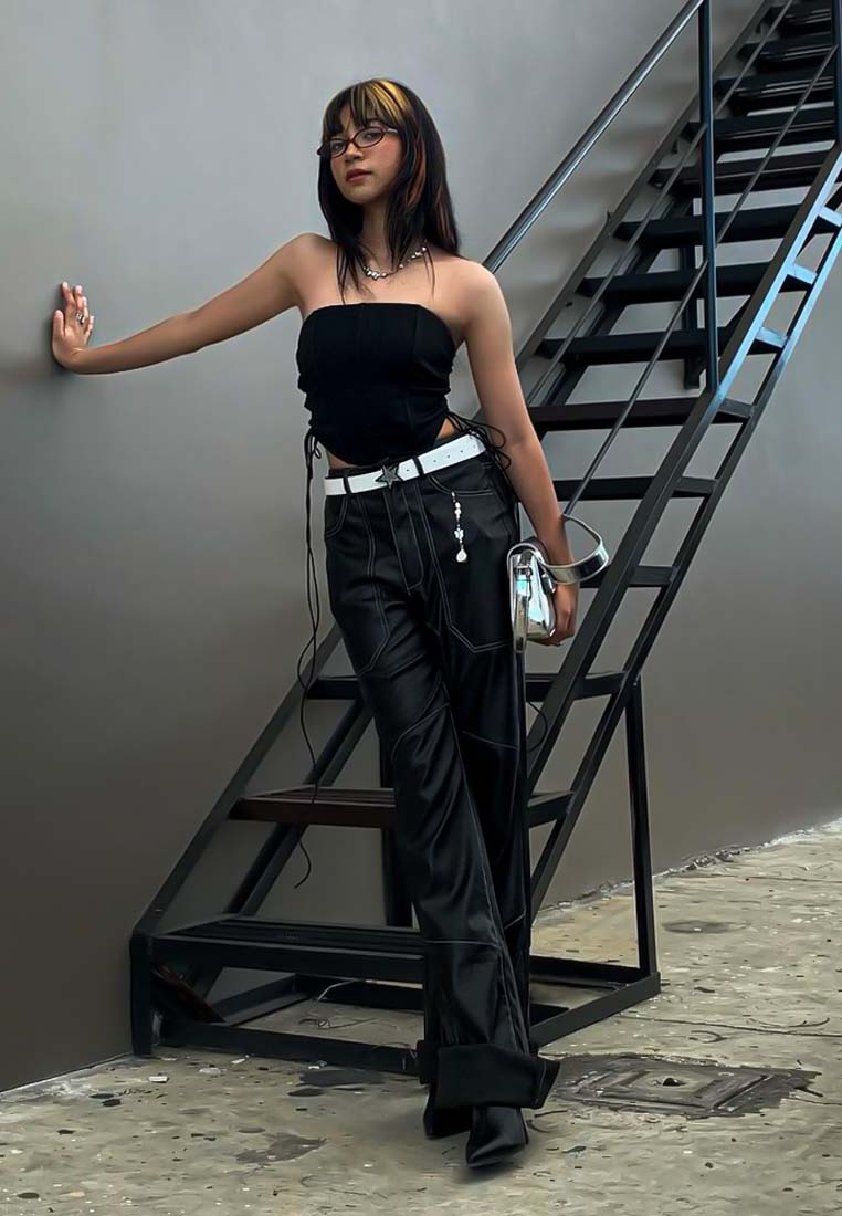 faux leather contrast stitch panelled pants#color_black