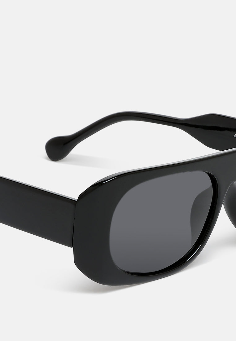 flat bridge oval sunglasses by ruw#color_black