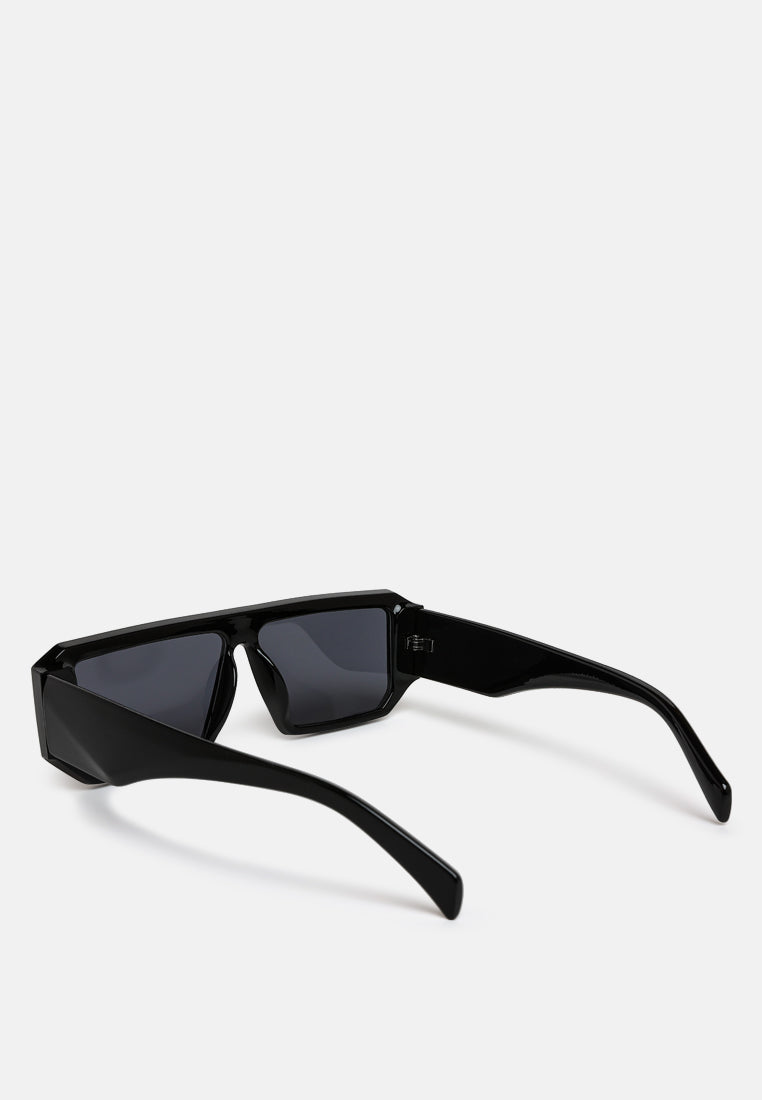 flat bridge rectangular sunglasses in by ruw#color_black