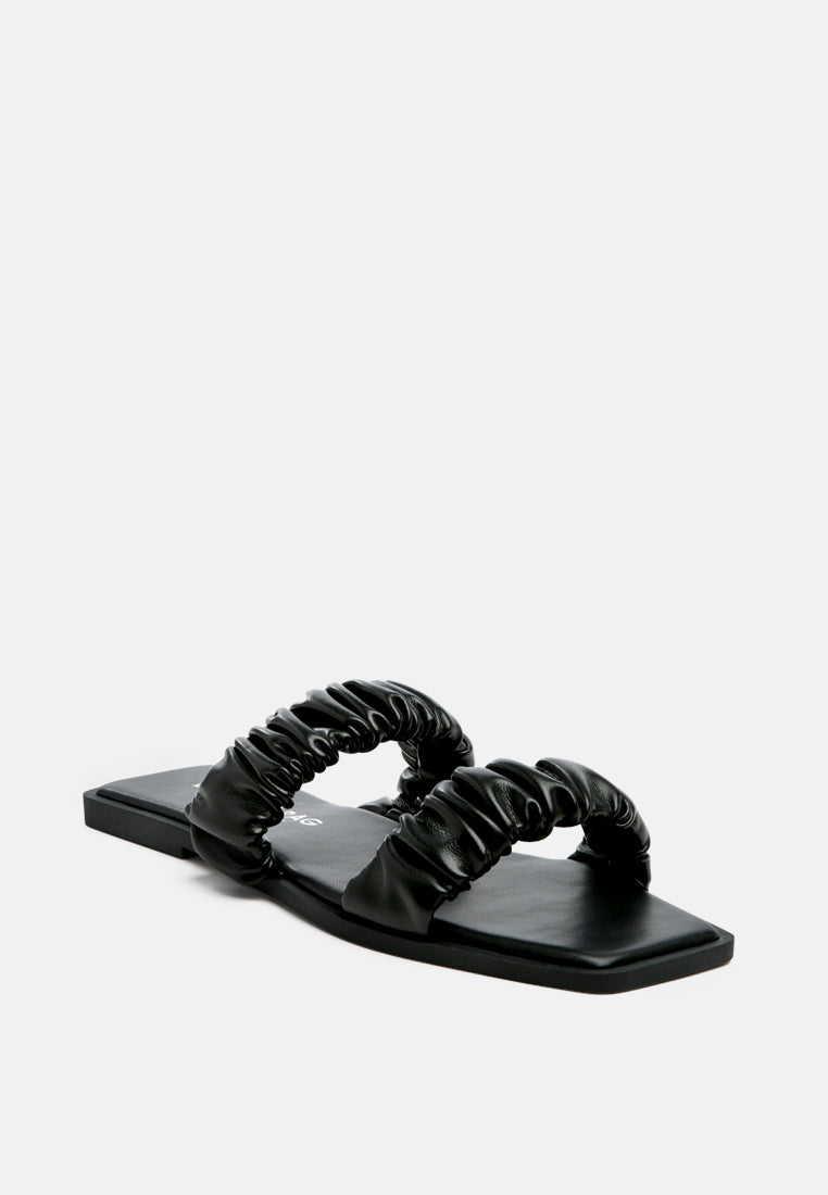 gathered strap slip-on flat#color_black
