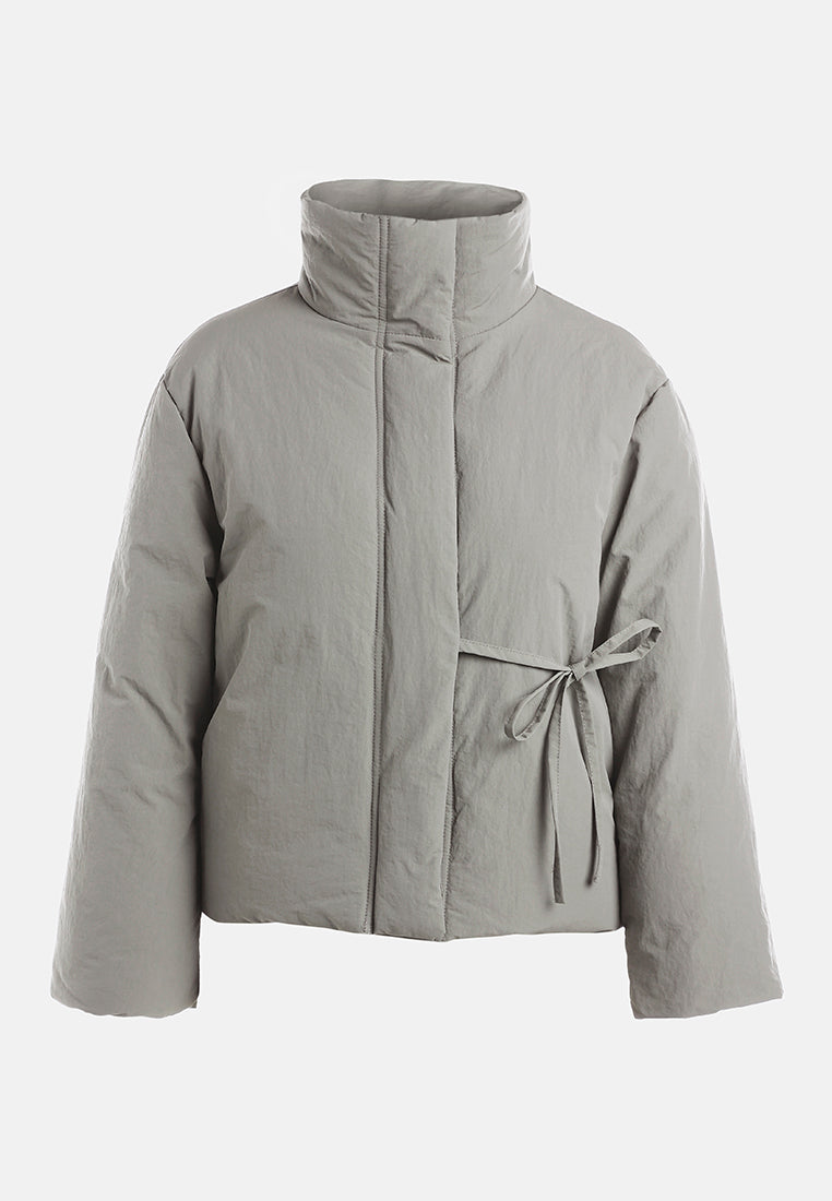 high-neck tie waist quilted jacket#color_taupe