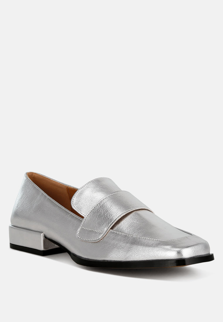 metallic penny loafers by ruw
#color_silver