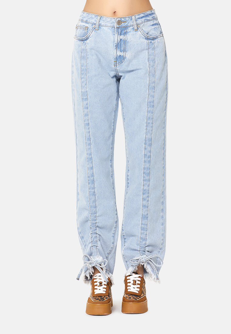 relaxed fit frayed hem jeans#color_blue