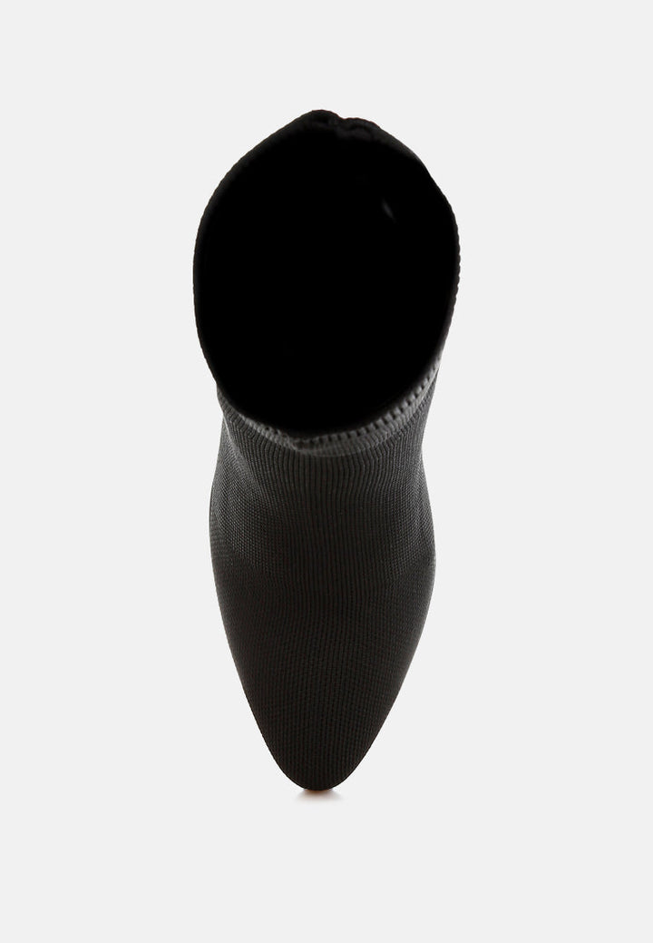 flyknit ankle boots



 by ruw#color_black