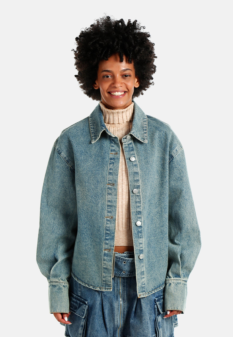 oversized button up denim shacket#color_vintage