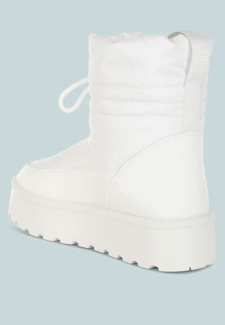 pacos high ankle chunky snow boots#color_white