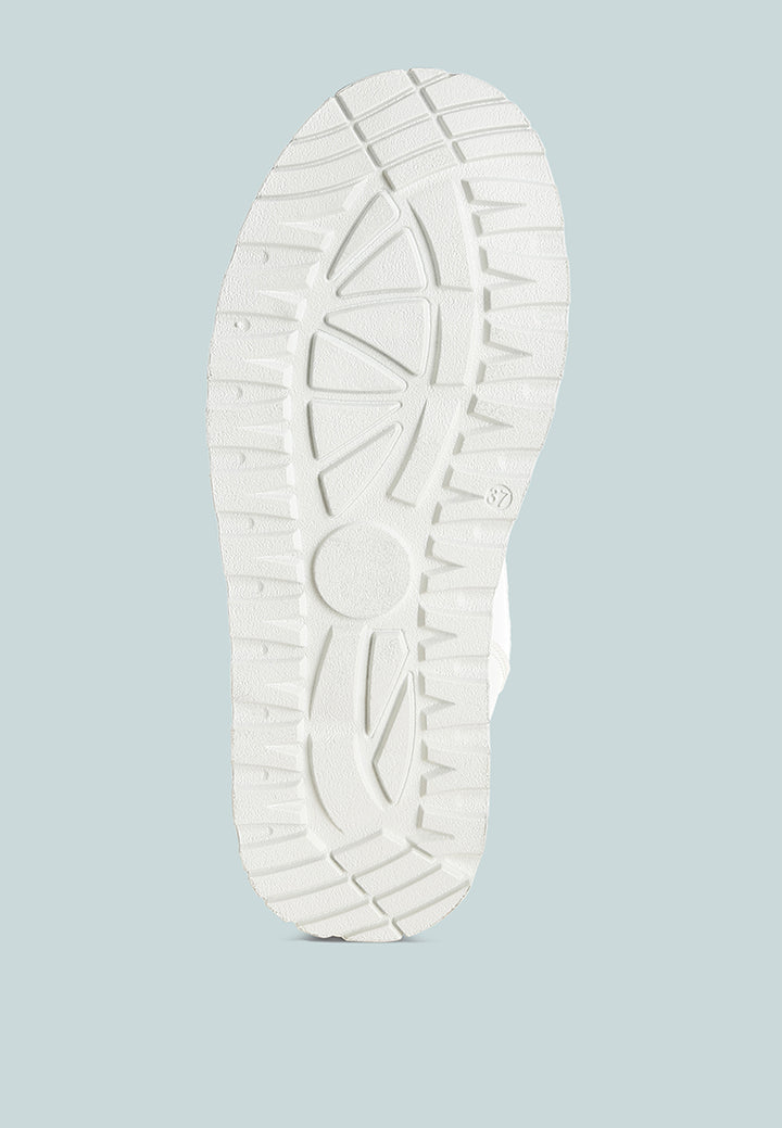 pacos high ankle chunky snow boots#color_white