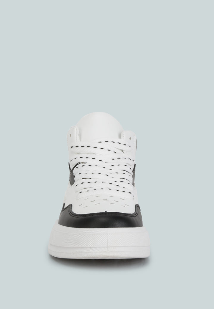 panelling detail ankle length sneakers#color_black-white