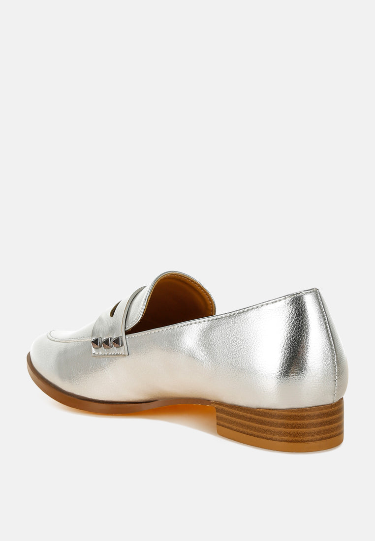 potania penny strap metallic loafers
#color_silver