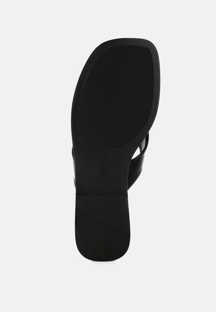perrys toe-post thong sandals#color_black-smooth