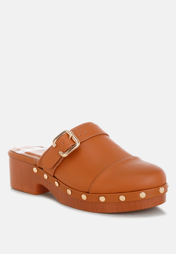 pinto studded genuine leather clogs#color_tan